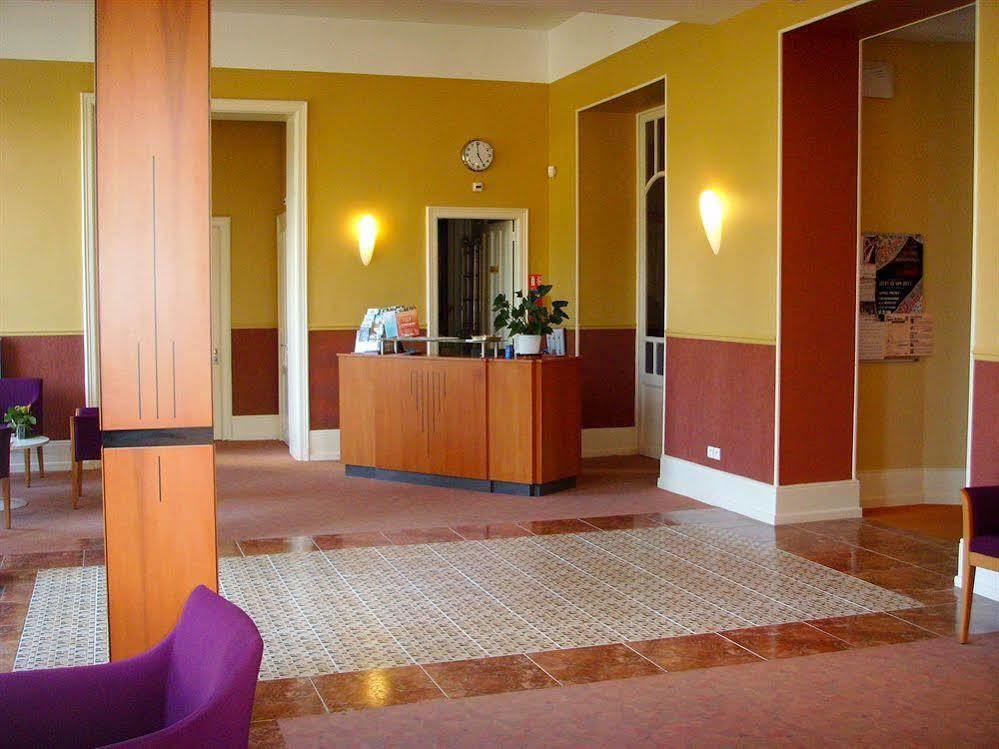 Garden & City Luxeuil Ex Le Metropole Et Les Thermes Екстериор снимка